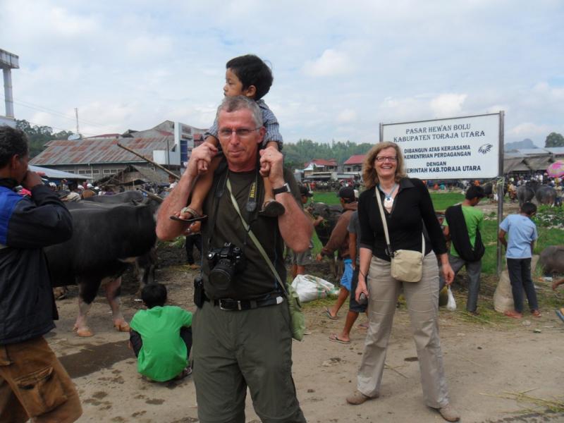 THE VISITORS VISIT BOLU MARKET.